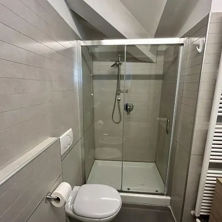 Nello - Reception Апартаменты *
