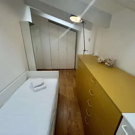 Nello - Reception Апартаменты
